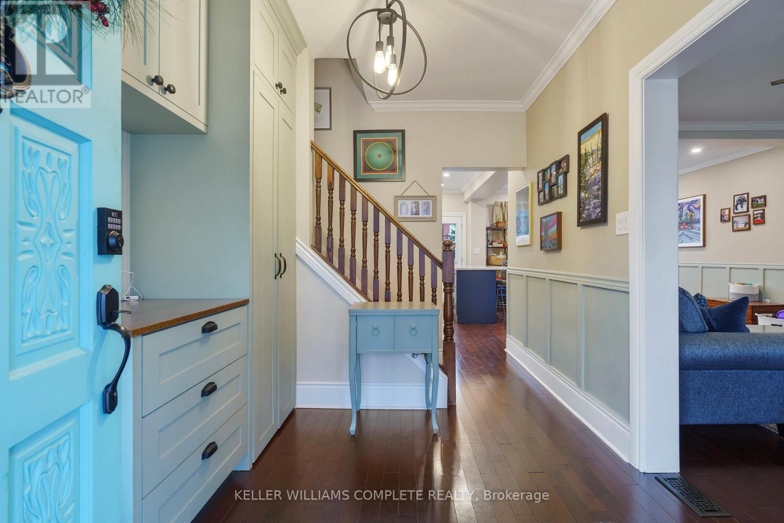 Main - 186 Balsam Avenue S, Hamilton, Ontario  L8M 3B8 - Photo 4 - X12668480