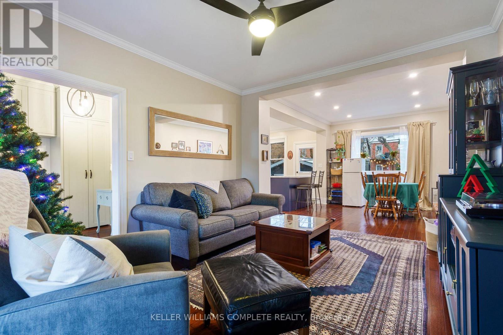 Main - 186 Balsam Avenue S, Hamilton, Ontario  L8M 3B8 - Photo 7 - X12668480