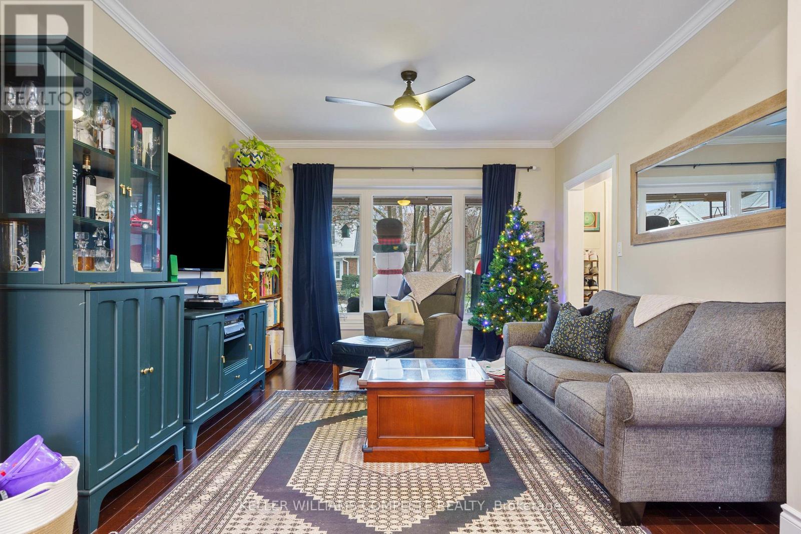 Main - 186 Balsam Avenue S, Hamilton, Ontario  L8M 3B8 - Photo 9 - X12668480