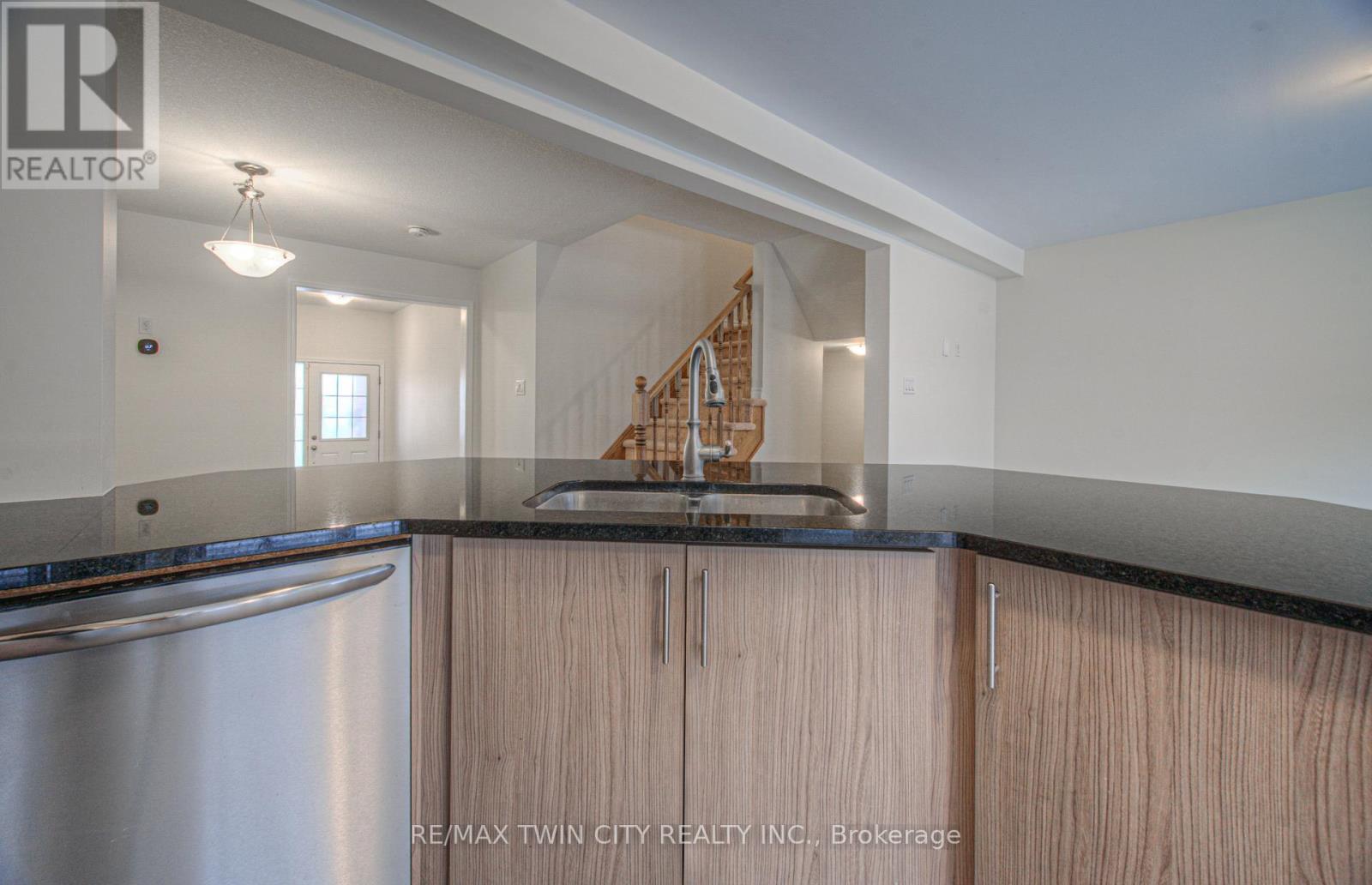 32 - 19 Ridge Road, Cambridge, Ontario  N3E 0C7 - Photo 17 - X12668484