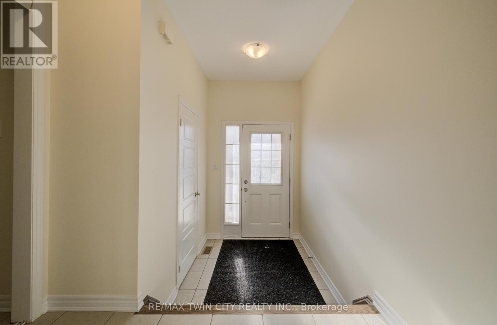 32 - 19 Ridge Road, Cambridge, Ontario  N3E 0C7 - Photo 41 - X12668484