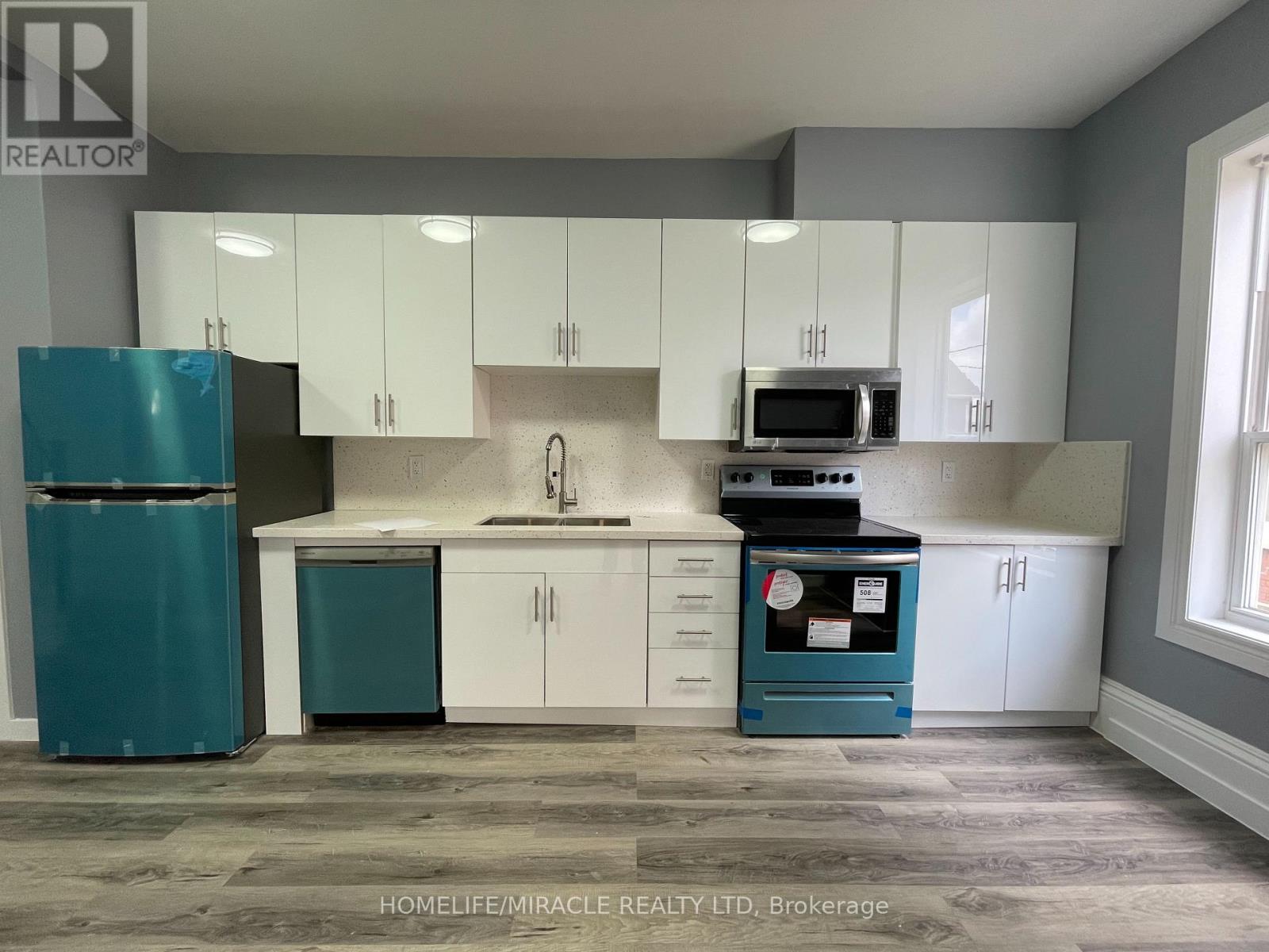 1 - 49 Madison Avenue N, Kitchener, Ontario  N2H 2Z5 - Photo 7 - X12668510