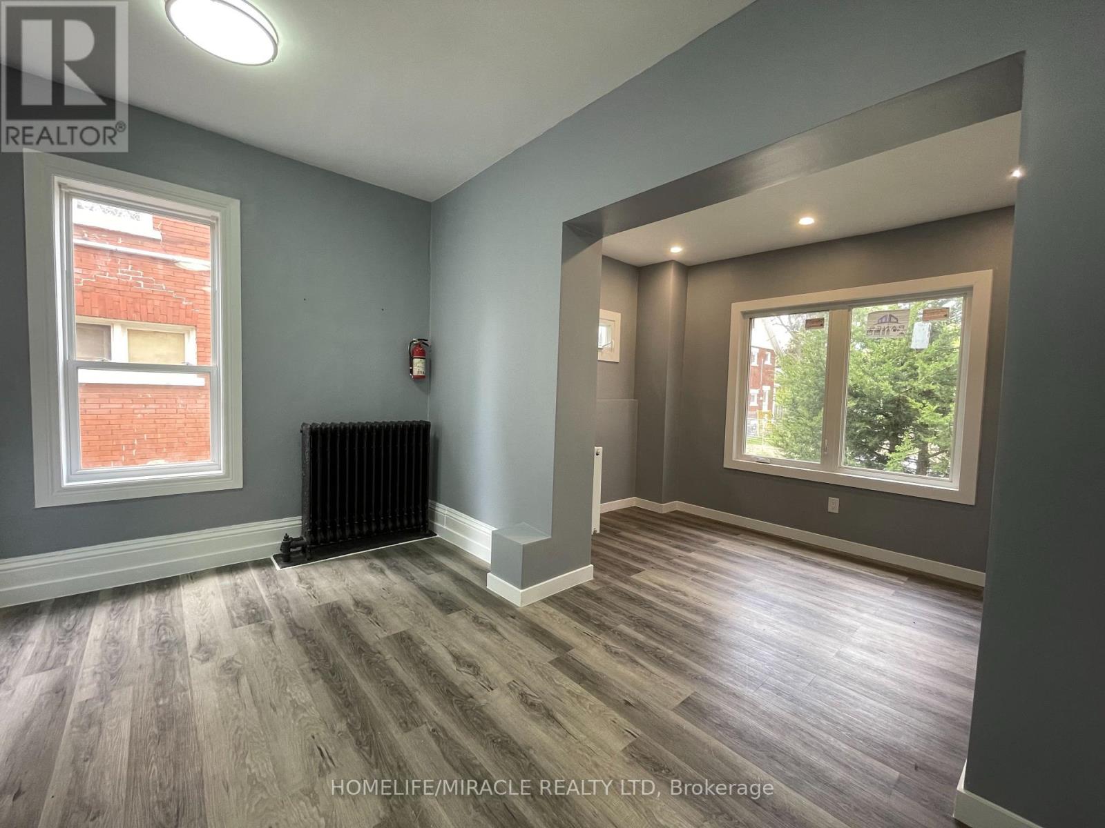 1 - 49 Madison Avenue N, Kitchener, Ontario  N2H 2Z5 - Photo 9 - X12668510