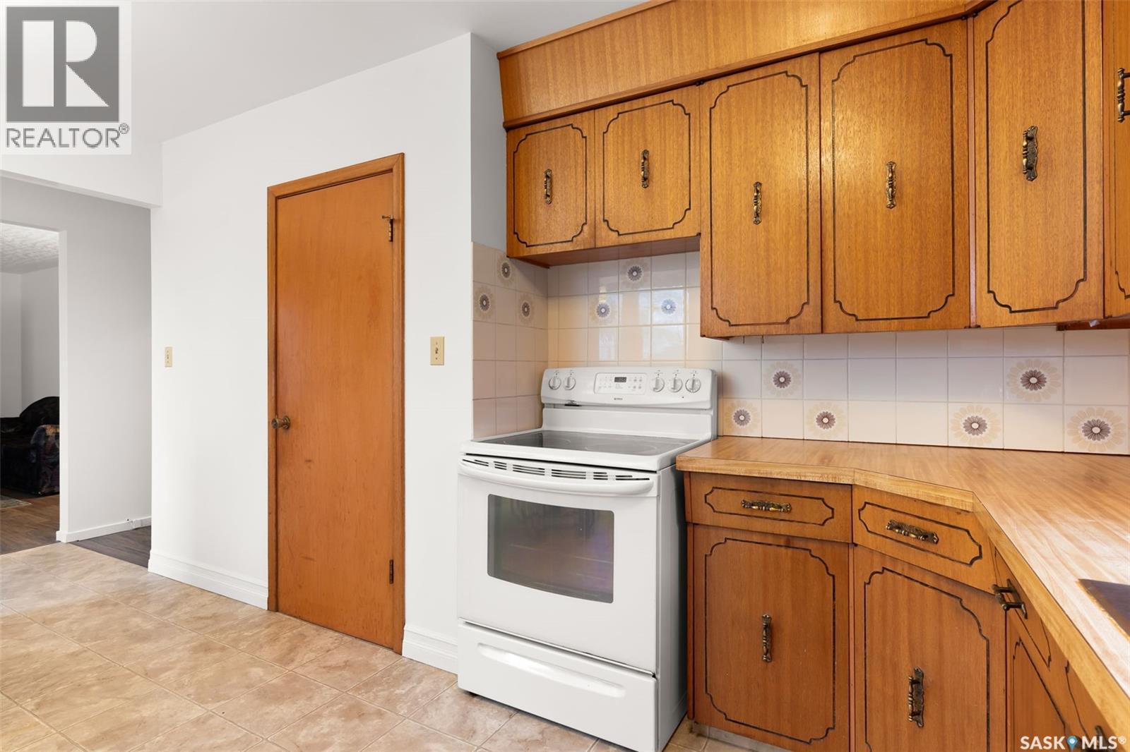 1020 9th Avenue E, Regina, Saskatchewan  S4N 0H3 - Photo 10 - SK026290