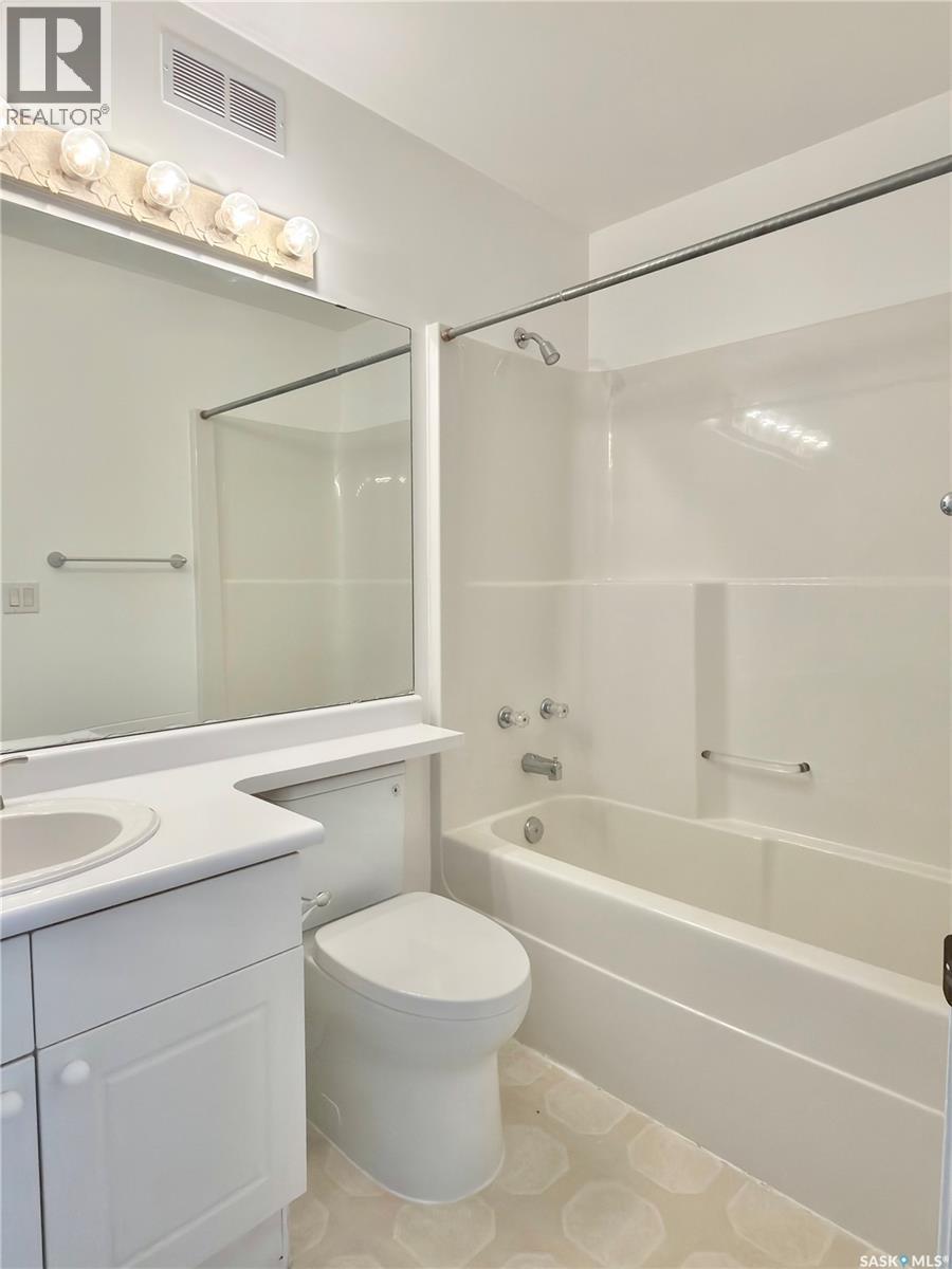 538 Carter Way, Saskatoon, Saskatchewan  S7L 7J1 - Photo 37 - SK026284