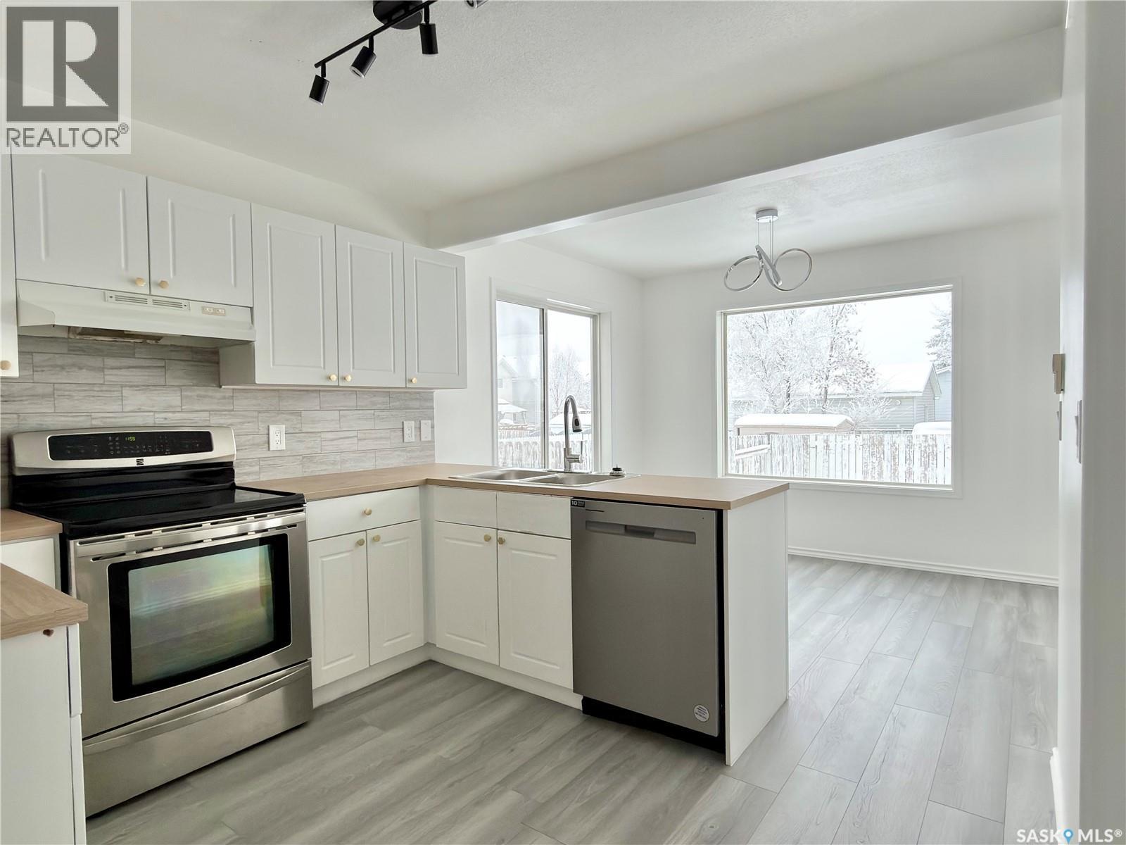 538 Carter Way, Saskatoon, Saskatchewan  S7L 7J1 - Photo 9 - SK026284