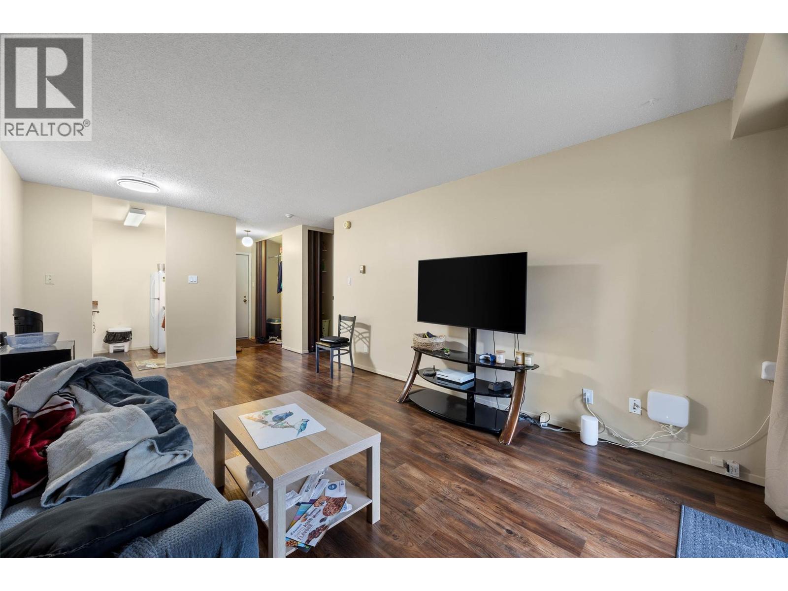 245 Gordonhorn Crescent Unit# 111, Kamloops, British Columbia  V2E 1G5 - Photo 10 - 10372020