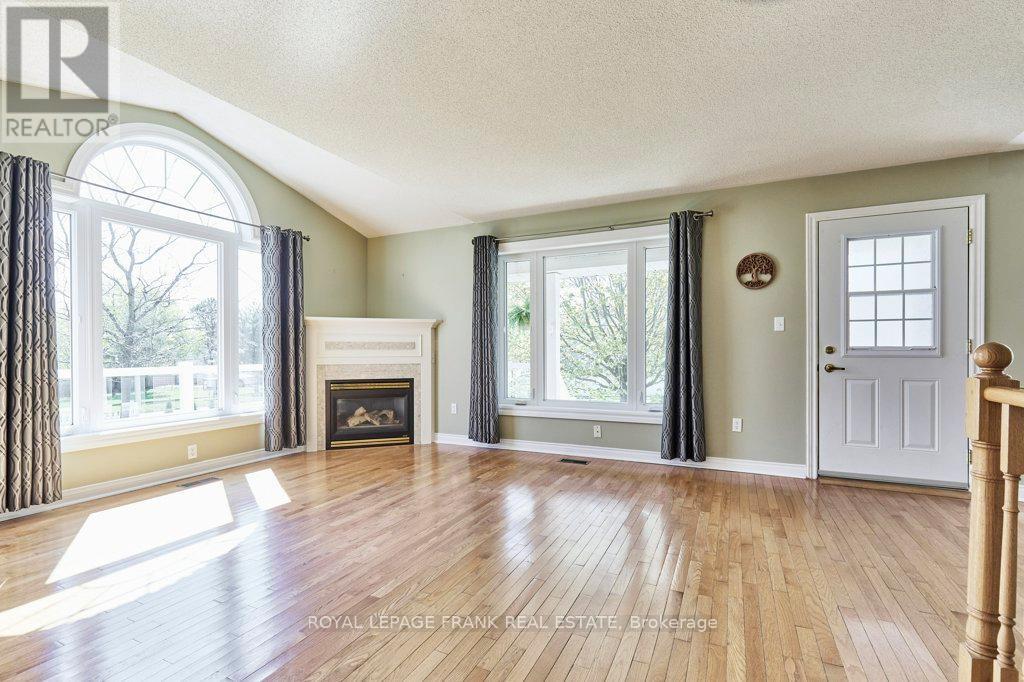 519 Alma Street, Scugog, Ontario  L9L 1R5 - Photo 8 - E12668796