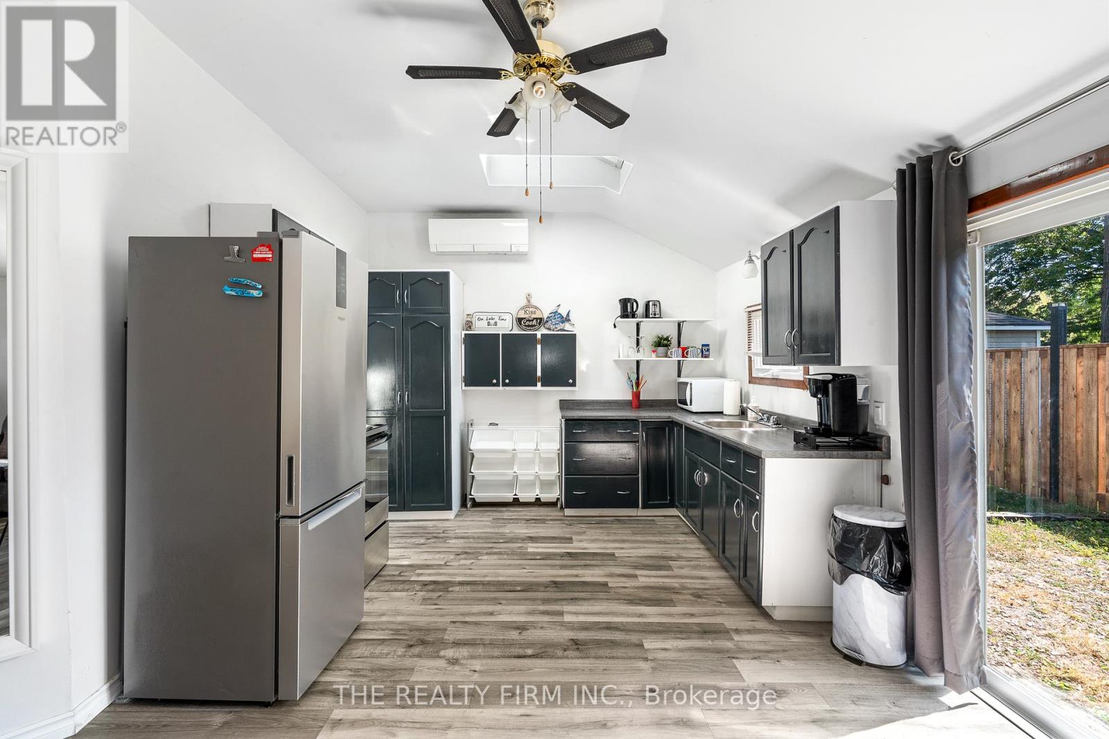 144 Lincoln Court, Essex, Ontario  N0R 1G0 - Photo 15 - X12668736