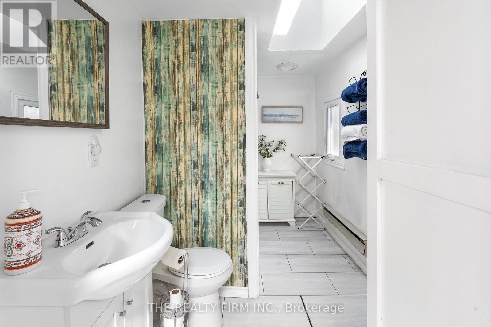 144 Lincoln Court, Essex, Ontario  N0R 1G0 - Photo 21 - X12668736