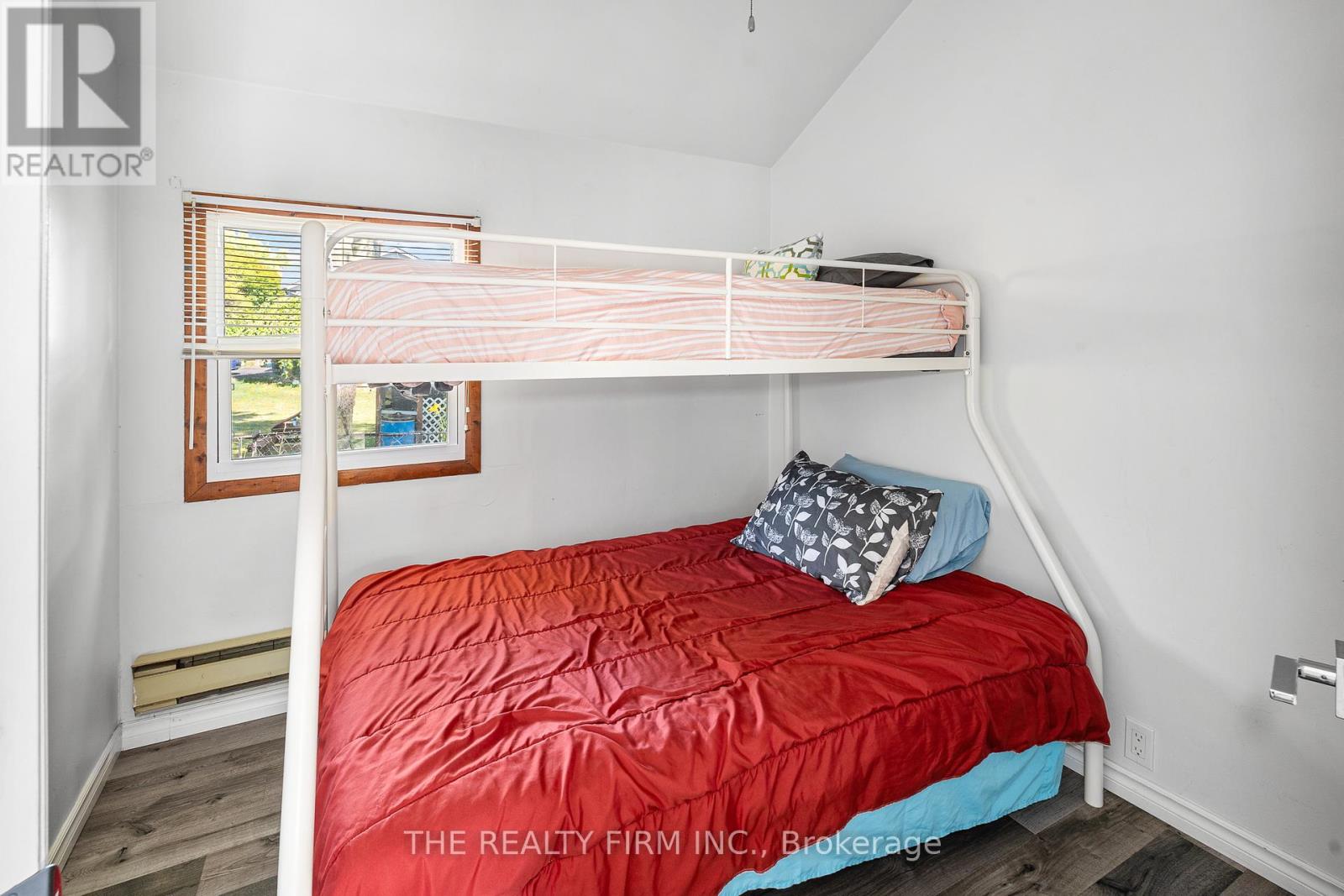 144 Lincoln Court, Essex, Ontario  N0R 1G0 - Photo 25 - X12668736