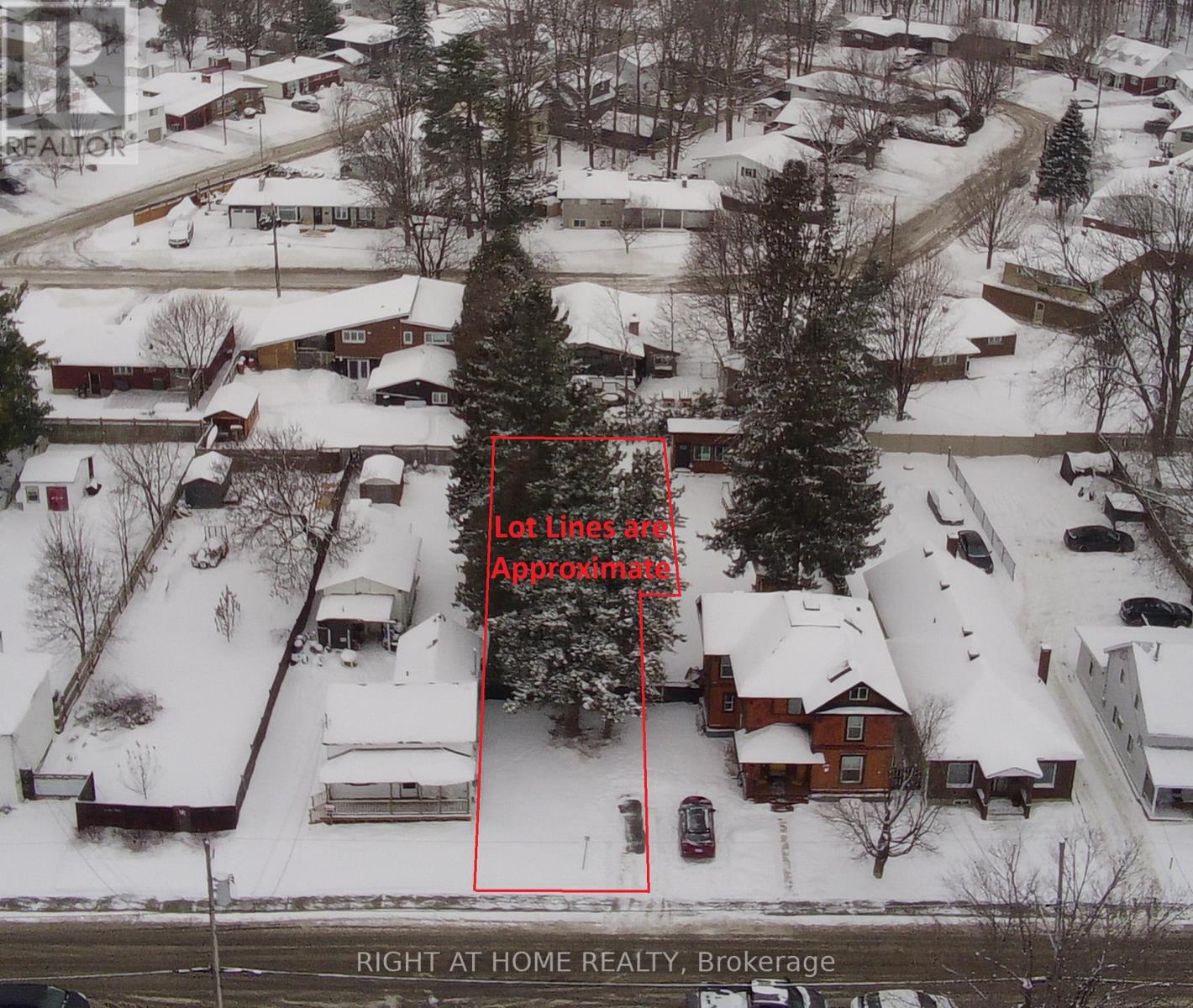 250 Harrington Street, Arnprior, Ontario  K7S 2T9 - Photo 2 - X12668874