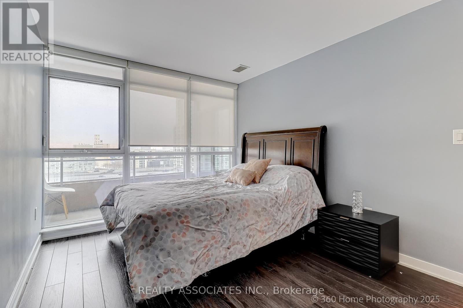 1001 - 151 Dan Leckie Way, Toronto, Ontario  M5V 4B2 - Photo 17 - C12660010