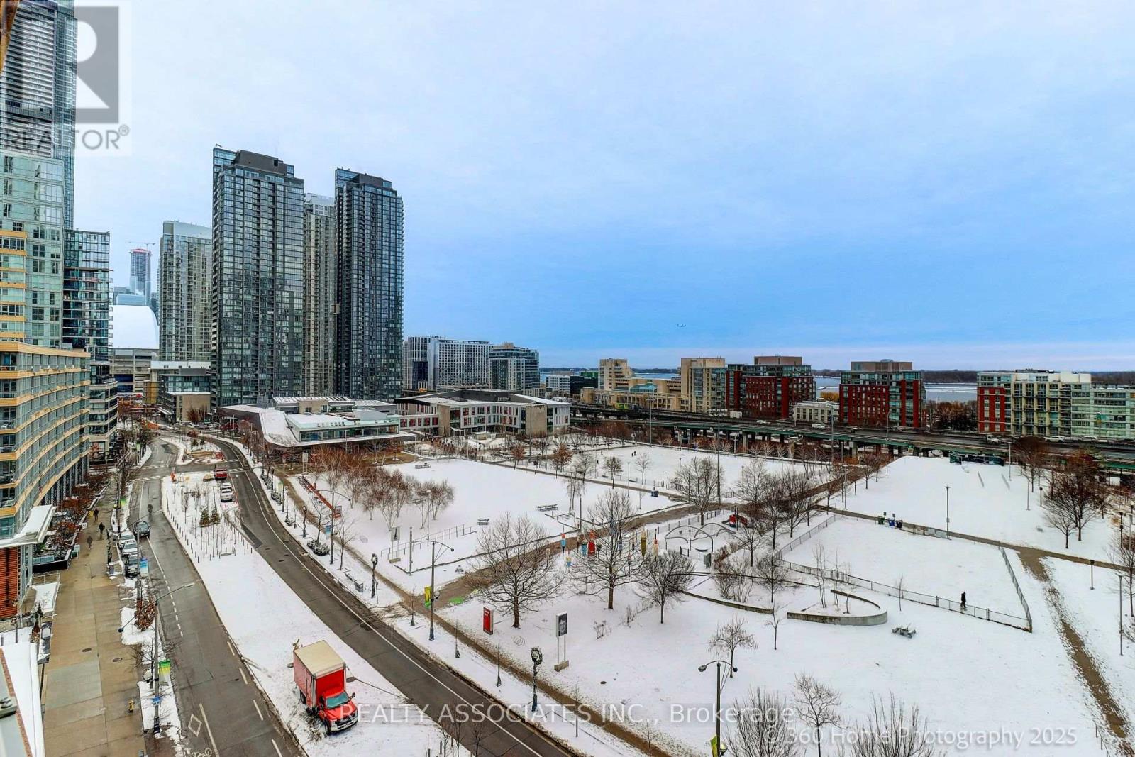 1001 - 151 Dan Leckie Way, Toronto, Ontario  M5V 4B2 - Photo 12 - C12660010