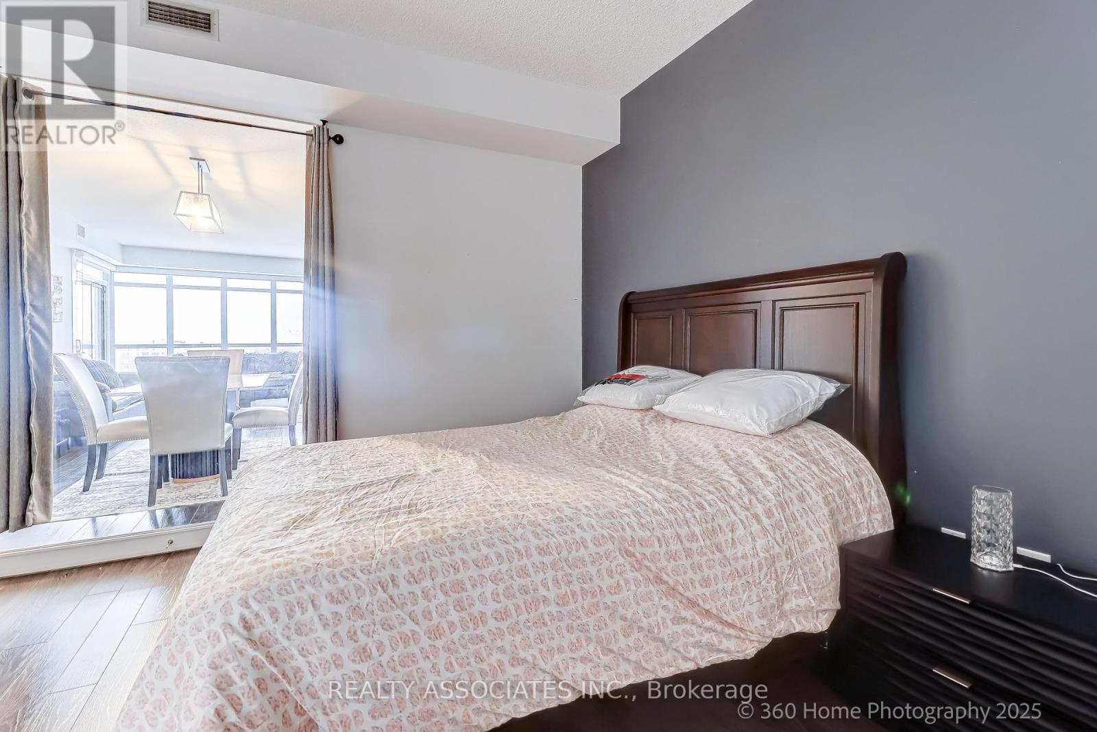 1001 - 151 Dan Leckie Way, Toronto, Ontario  M5V 4B2 - Photo 21 - C12660010