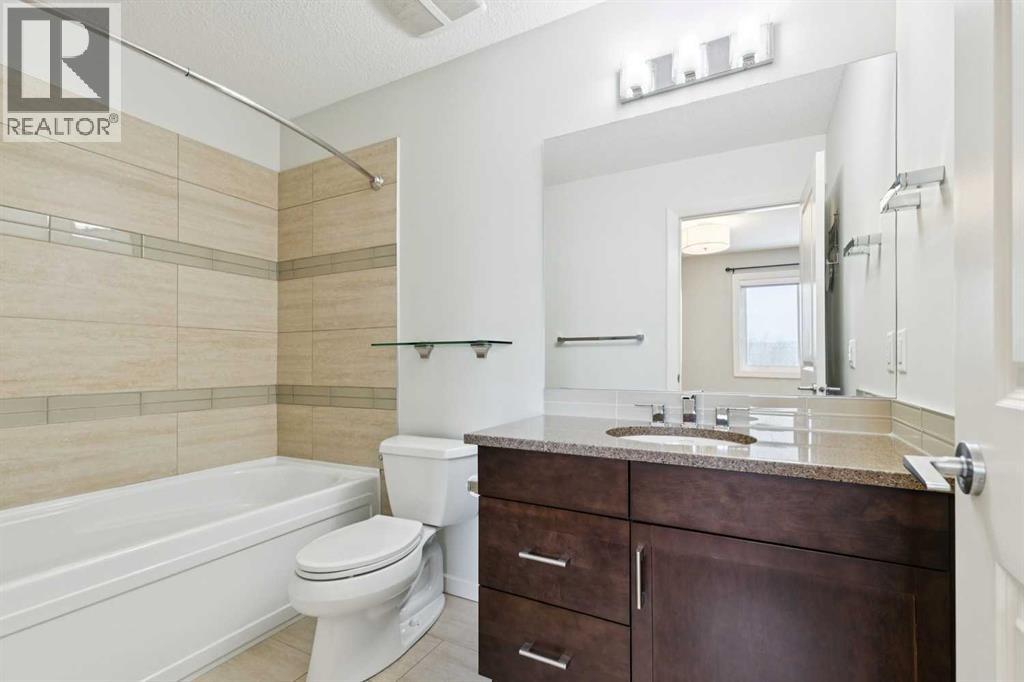 303 Valley Ridge Manor Nw, Calgary, Alberta  T3B 6C4 - Photo 35 - A2277041