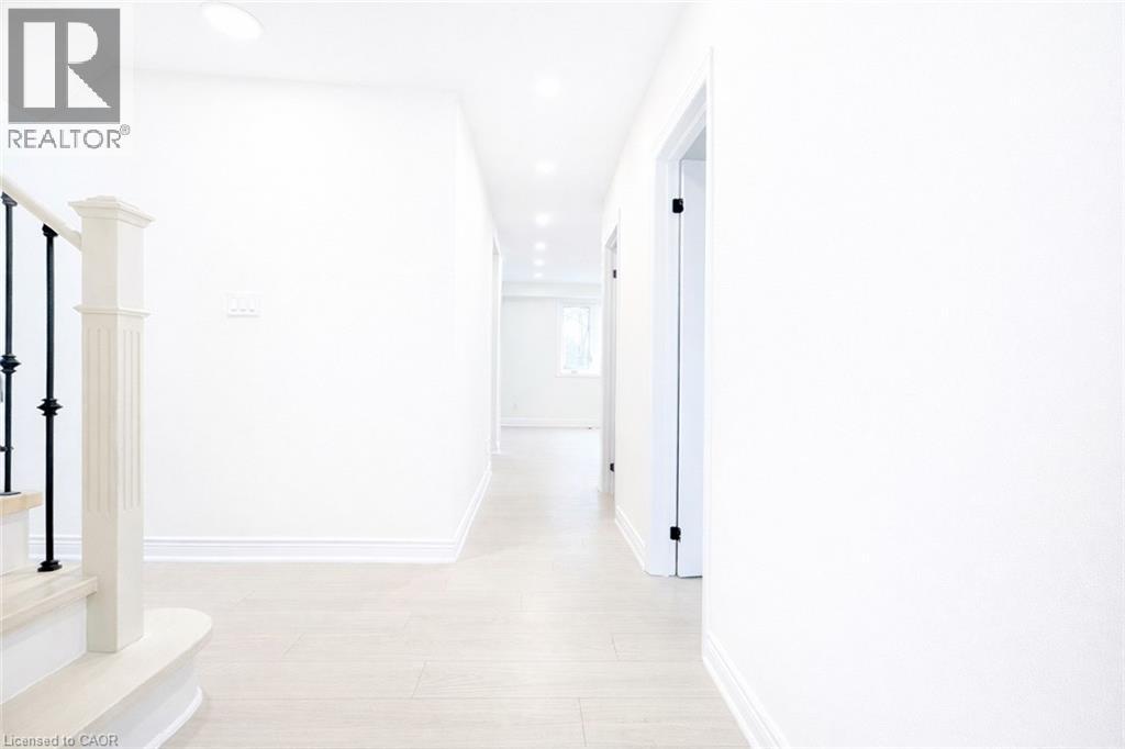 384 Westwood Drive Unit# Upper, Waterloo, Ontario  N2M 2L6 - Photo 1 - 40795796