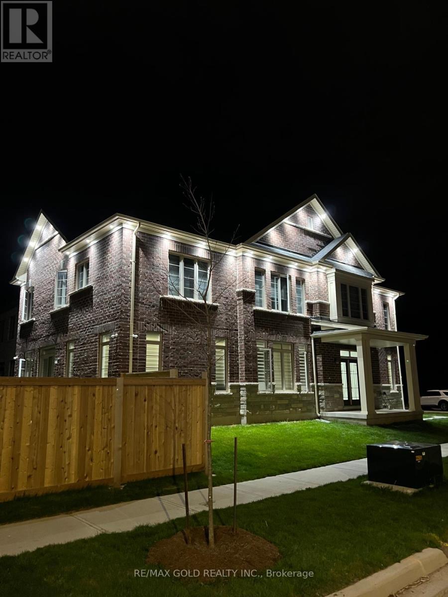 59 Cobriza Crescent, Brampton, Ontario  L7A 5A6 - Photo 4 - W12666300