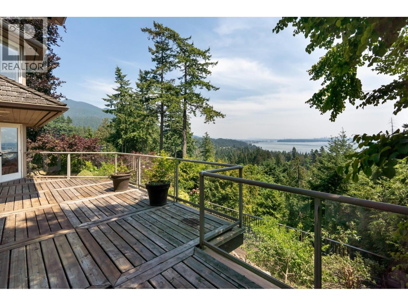 4882 Vista Place, West Vancouver, British Columbia  V7W 3E7 - Photo 21 - R3076464