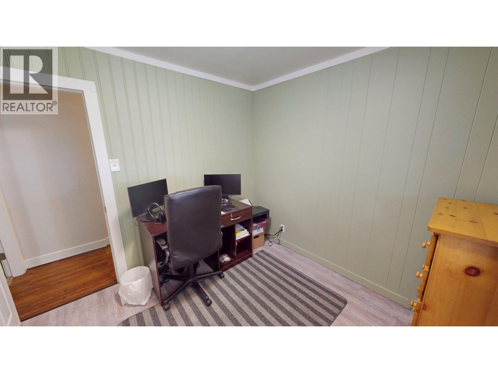 703 8th Street S, Cranbrook, British Columbia  V1C 1P5 - Photo 16 - 10371994