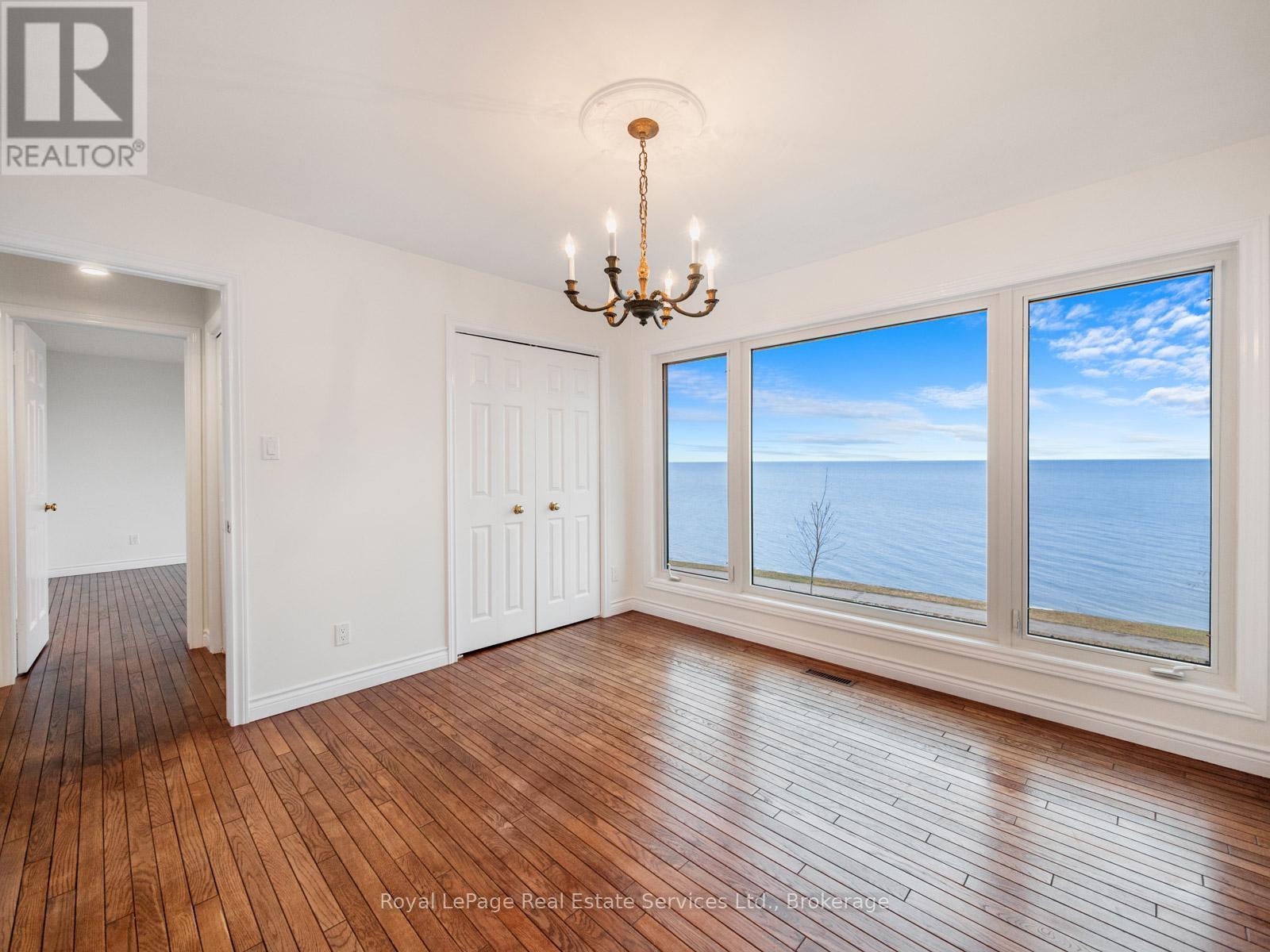 3286 Shelburne Place, Oakville, Ontario  L6L 5V9 - Photo 28 - W12449216