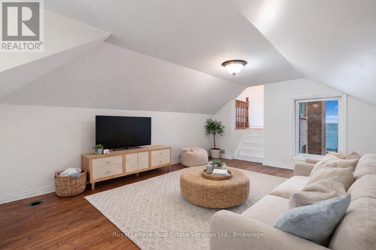 3286 Shelburne Place, Oakville, Ontario  L6L 5V9 - Photo 31 - W12449216