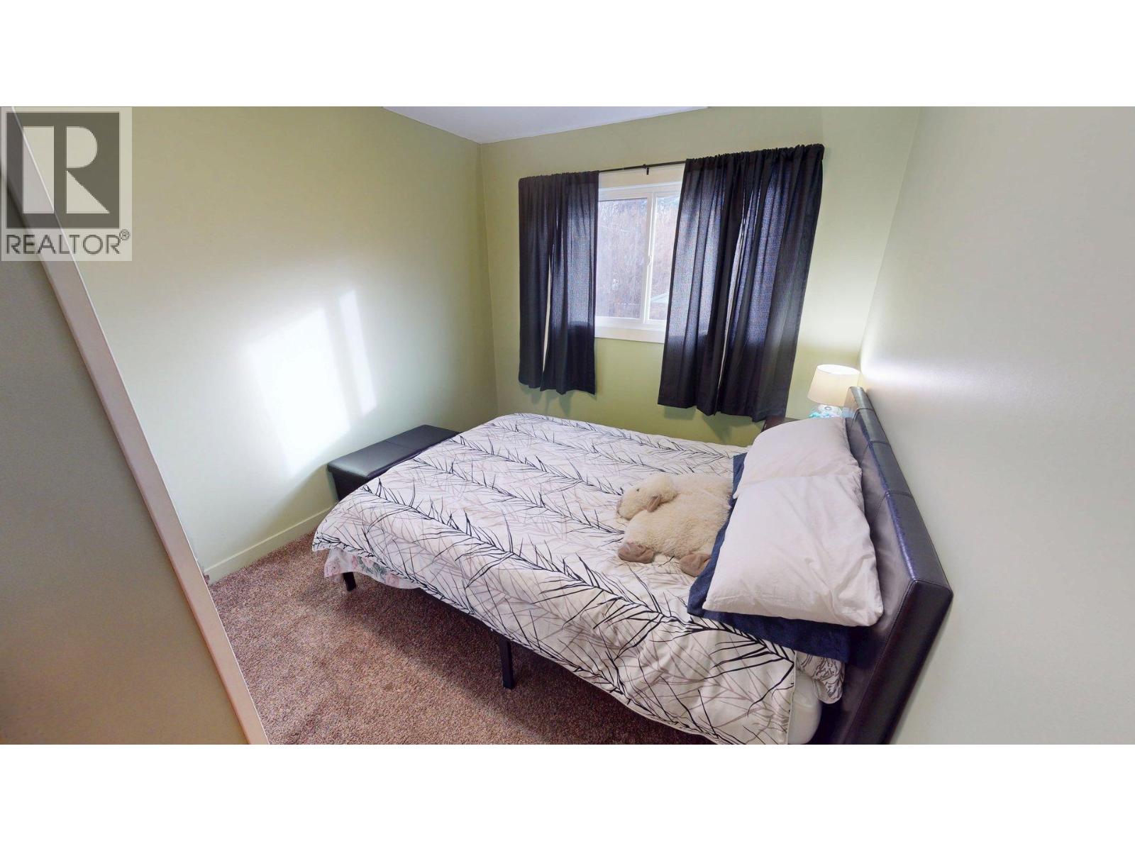 703 8th Street S, Cranbrook, British Columbia  V1C 1P5 - Photo 12 - 10371994