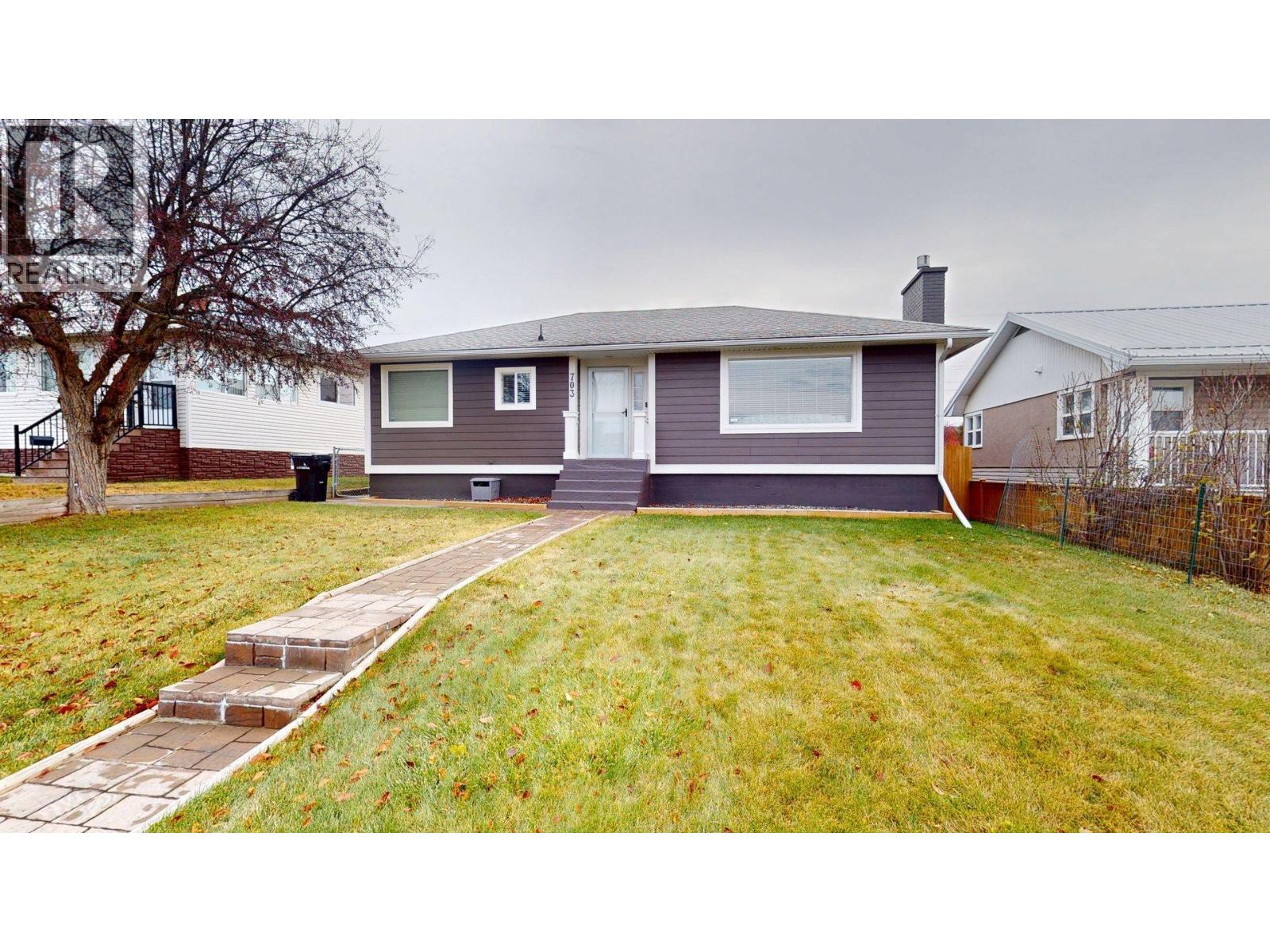 703 8th Street S, Cranbrook, British Columbia  V1C 1P5 - Photo 31 - 10371994