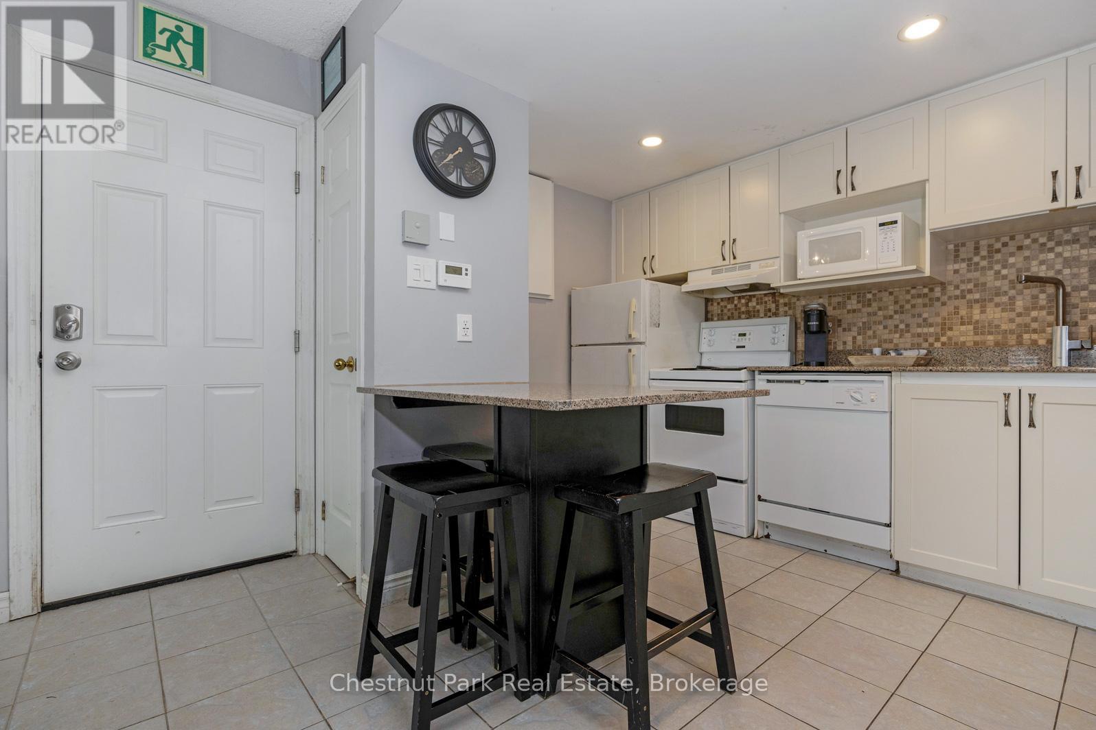 406 - 796468 Grey Road 19, Blue Mountains, Ontario  L9Y 0N6 - Photo 8 - X12668838