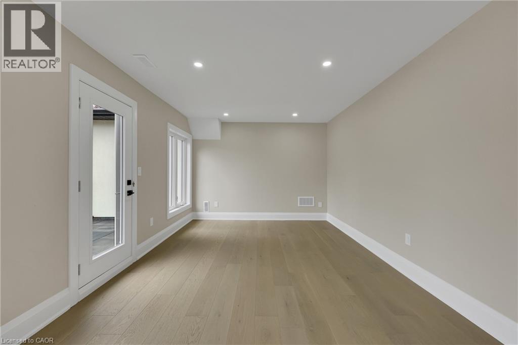 2091 Bridge Road Unit# Upper, Oakville, Ontario  L6L 2E8 - Photo 12 - 40796263