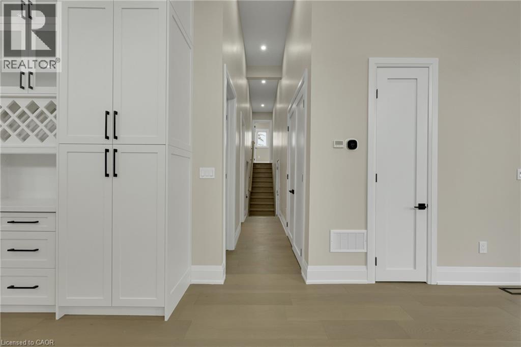 2091 Bridge Road Unit# Upper, Oakville, Ontario  L6L 2E8 - Photo 9 - 40796263