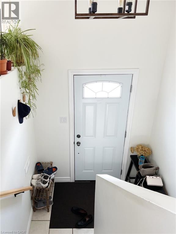 340 Pioneer Drive, Kitchener, Ontario  N2P 1K6 - Photo 3 - 40796259