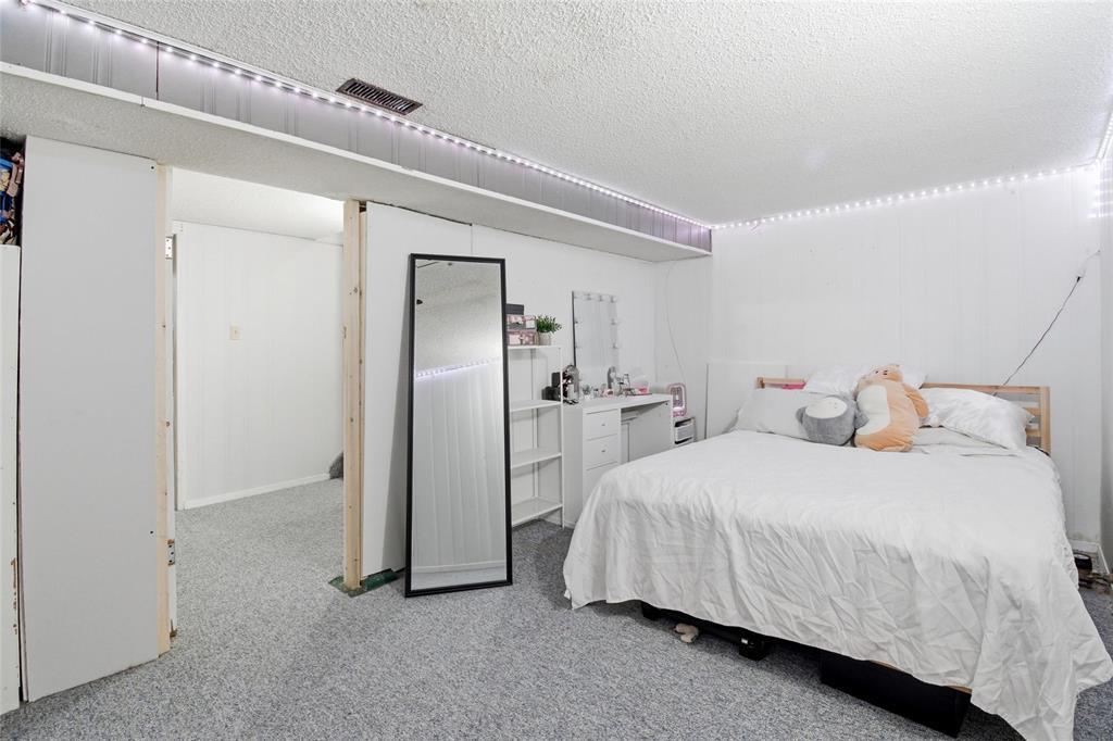 695 Sheppard Street, Winnipeg, Manitoba  R2P 0H6 - Photo 24 - 202600226