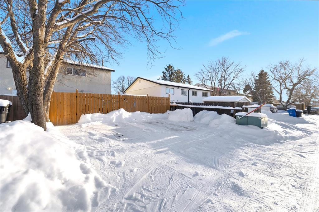 695 Sheppard Street, Winnipeg, Manitoba  R2P 0H6 - Photo 29 - 202600226