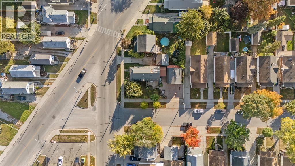 399 Talfourd Street, Sarnia, Ontario N7T 1R4 - Photo 31 - 26000368