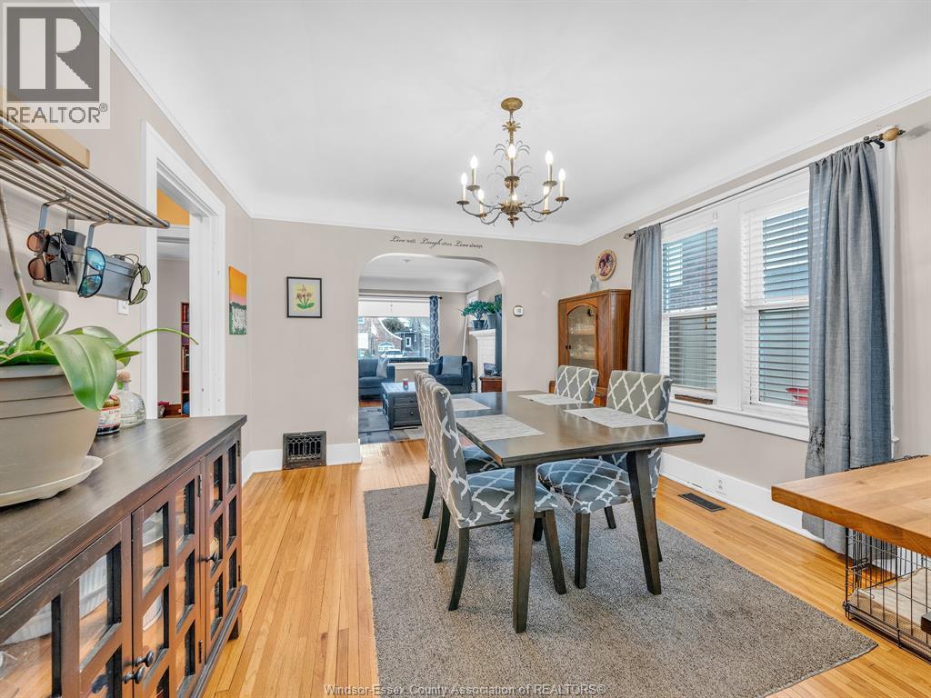 2327 Windermere Road, Windsor, Ontario  N8W 2T1 - Photo 9 - 26000361