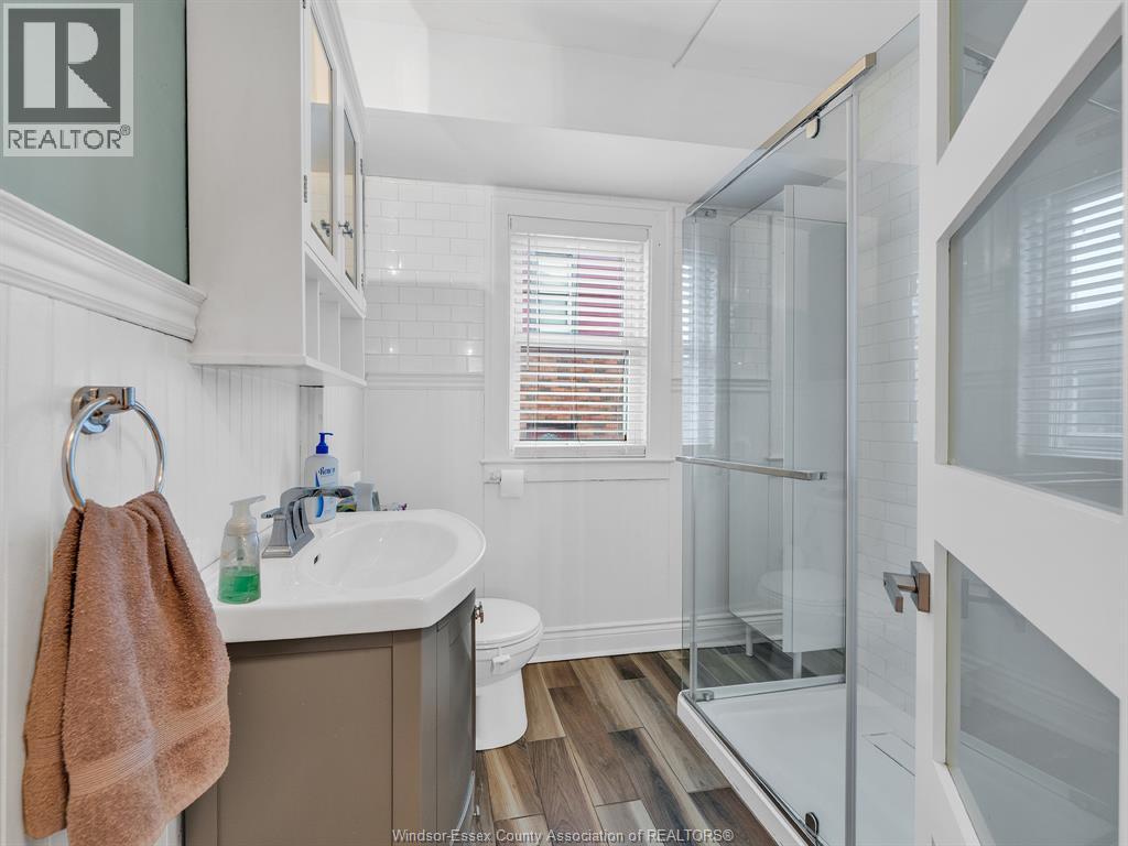 2327 Windermere Road, Windsor, Ontario  N8W 2T1 - Photo 17 - 26000361