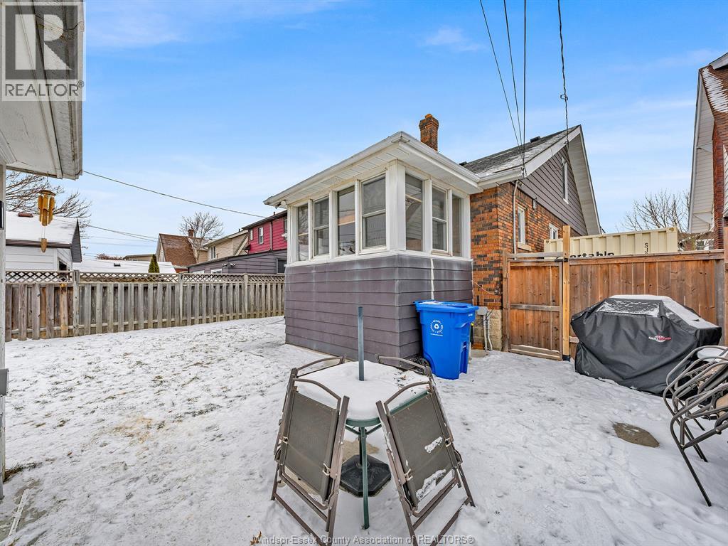 2327 Windermere Road, Windsor, Ontario  N8W 2T1 - Photo 38 - 26000361