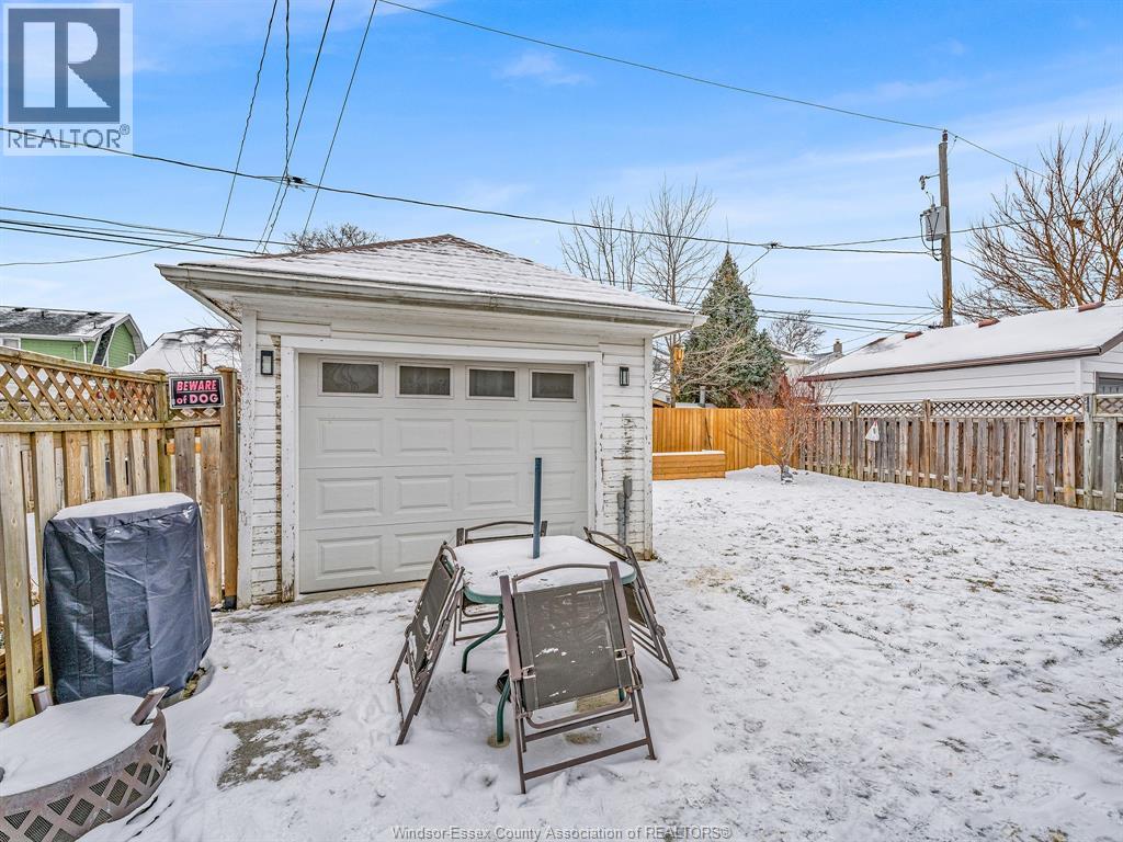 2327 Windermere Road, Windsor, Ontario  N8W 2T1 - Photo 35 - 26000361