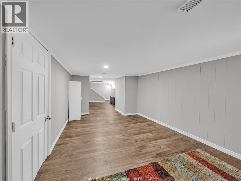 2327 Windermere Road, Windsor, Ontario  N8W 2T1 - Photo 30 - 26000361