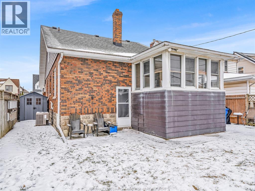 2327 Windermere Road, Windsor, Ontario  N8W 2T1 - Photo 40 - 26000361