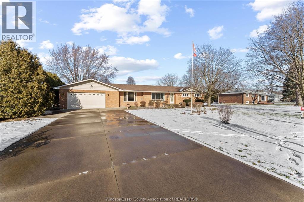 4810 Ray Road, Windsor, Ontario  N0R 1K0 - Photo 4 - 26000363