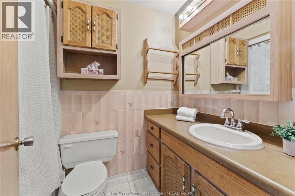 4810 Ray Road, Windsor, Ontario  N0R 1K0 - Photo 22 - 26000363