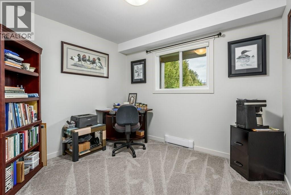 205 1944 Riverside Lane, Courtenay, British Columbia  V9N 0E5 - Photo 11 - 1022600