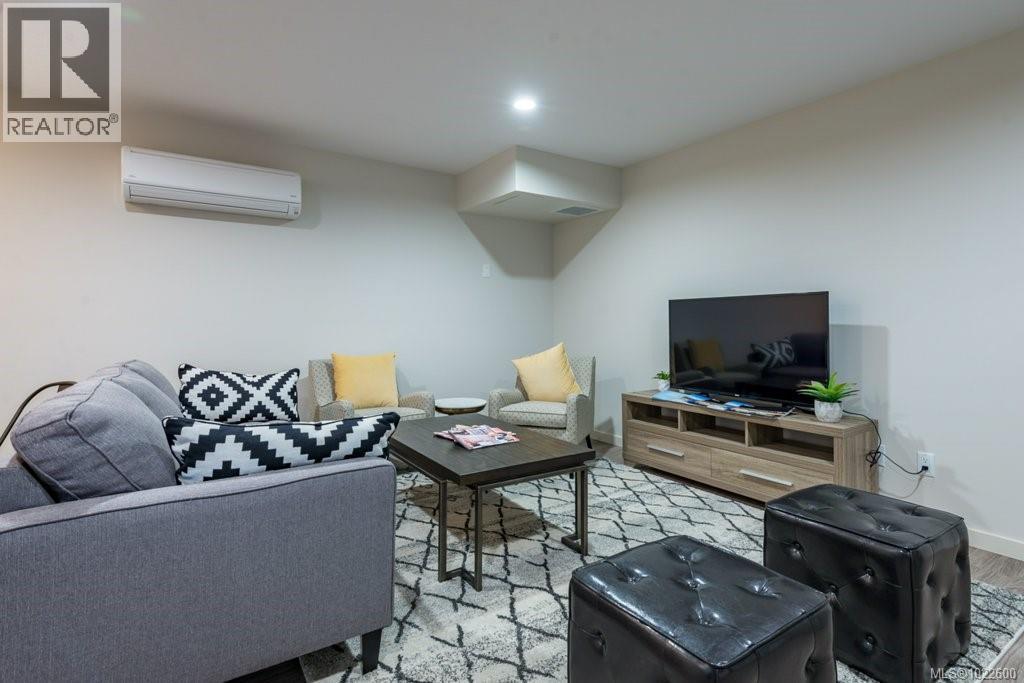 205 1944 Riverside Lane, Courtenay, British Columbia  V9N 0E5 - Photo 22 - 1022600