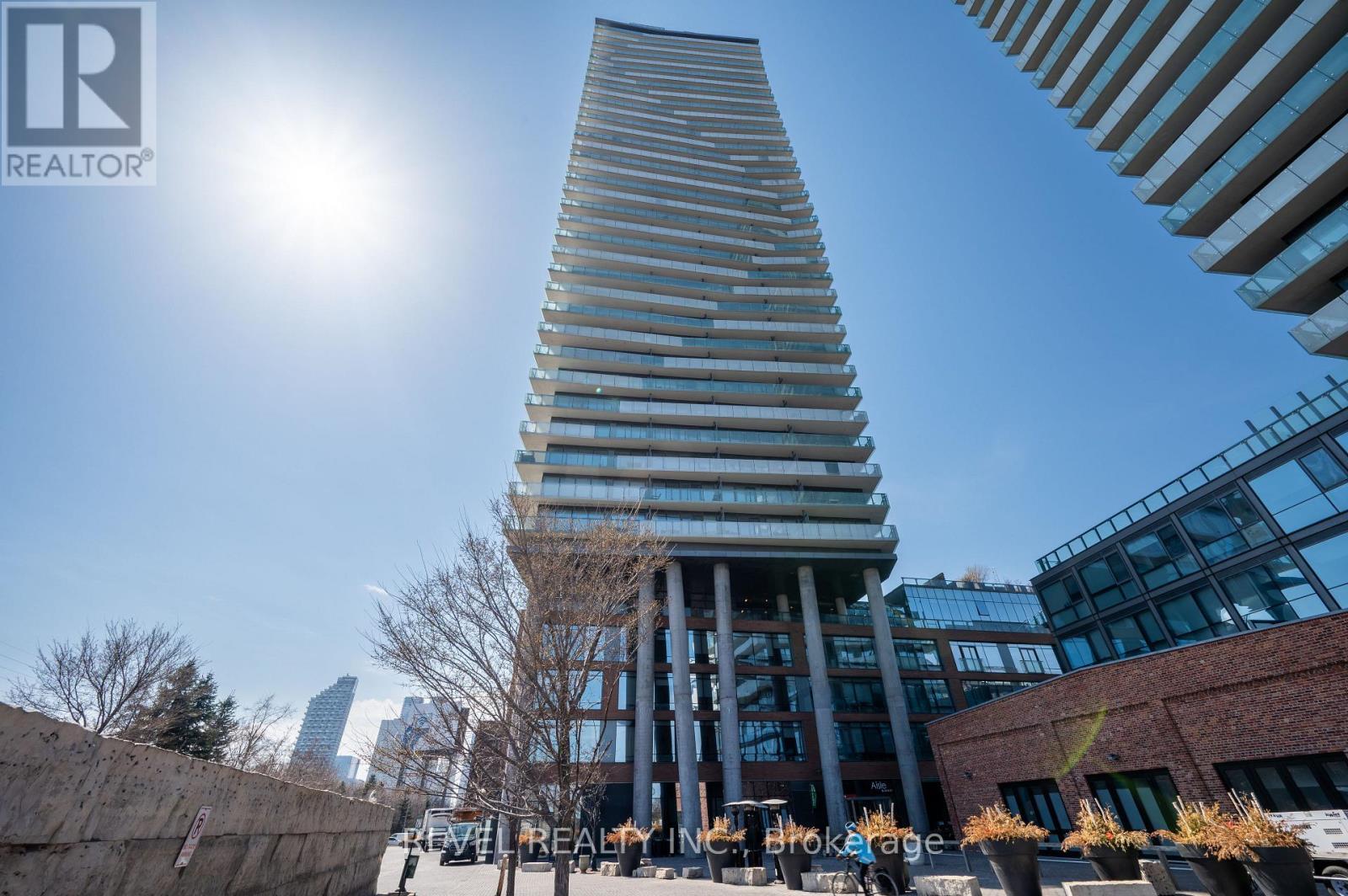 1401 - 70 Distillery Lane, Toronto, Ontario  M5A 0E3 - Photo 1 - C12668774