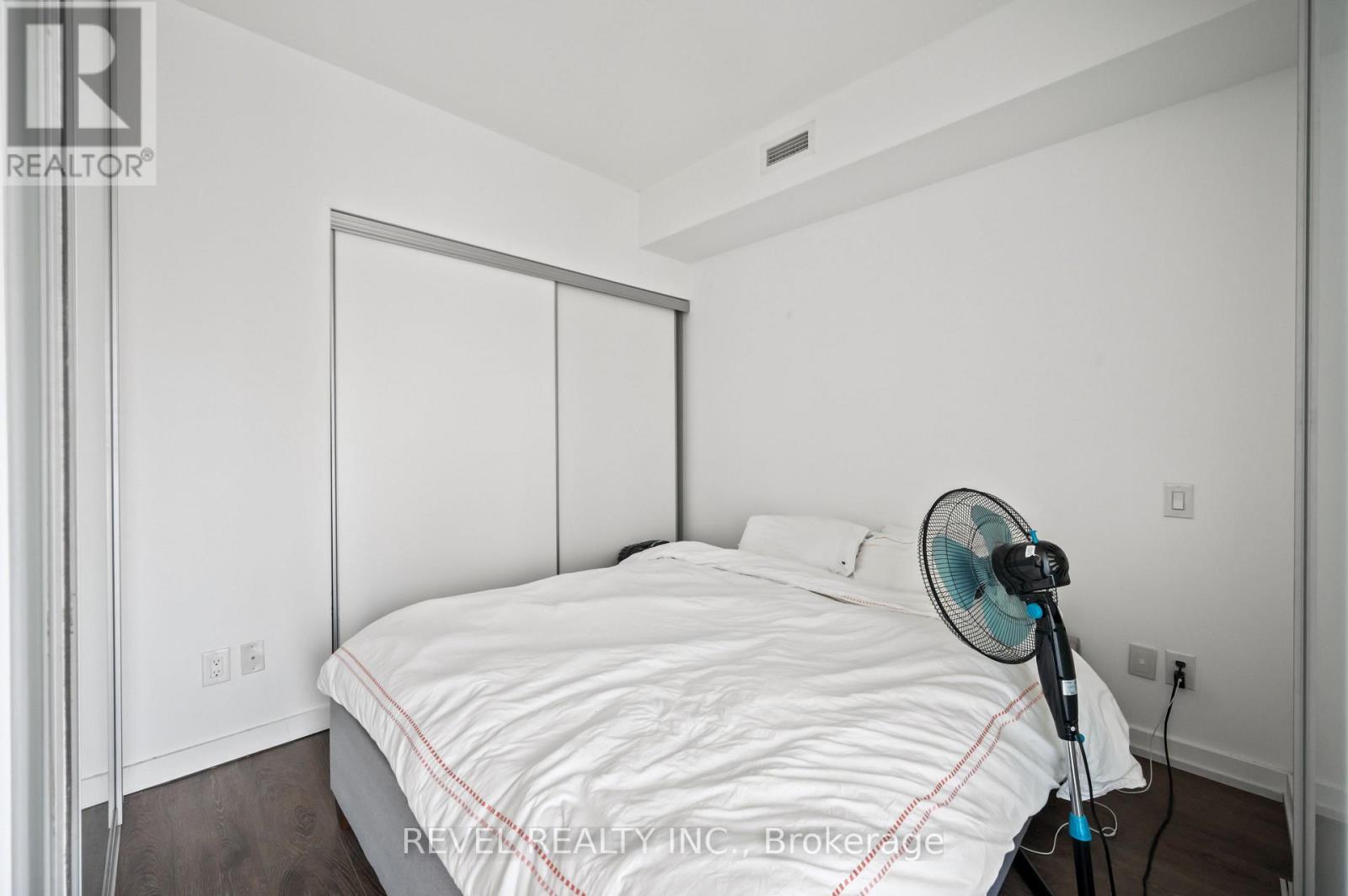 1401 - 70 Distillery Lane, Toronto, Ontario  M5A 0E3 - Photo 8 - C12668774