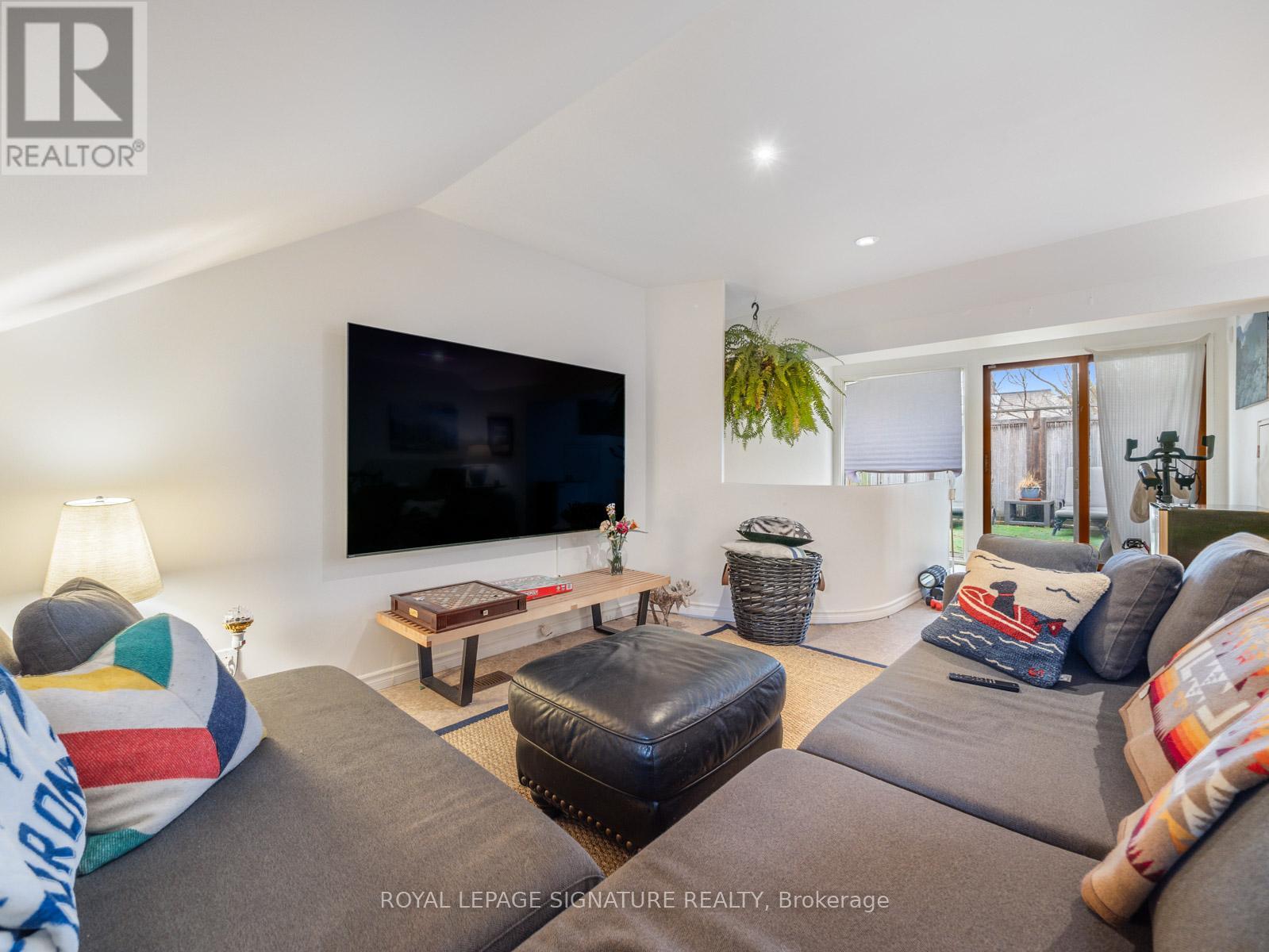 14 Tranby Avenue, Toronto, Ontario  M5R 1N5 - Photo 26 - C12668818