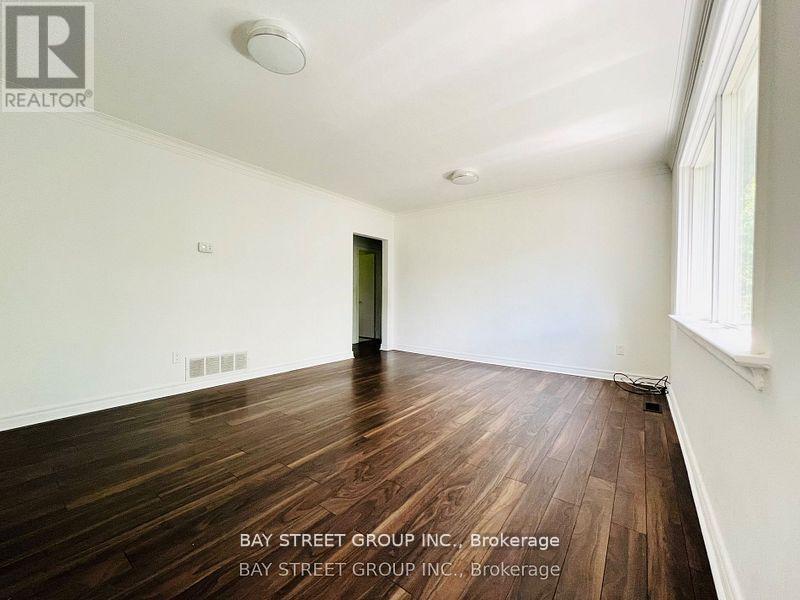 72 Caines Avenue, Toronto, Ontario  M2R 2L3 - Photo 2 - C12668850