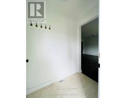 72 CAINES AVENUE, Toronto, Ontario